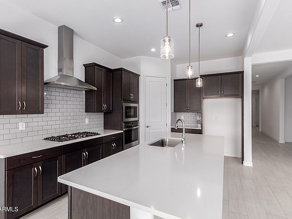 4th image of 17585 W BLUE SKY Drive