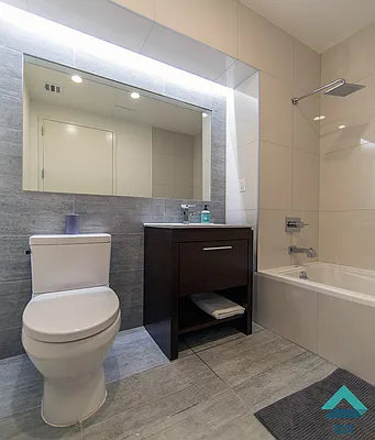 Rented by EXR | media 65