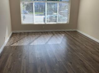10519 Riverside Dr #185-06, North Hollywood, CA 91602