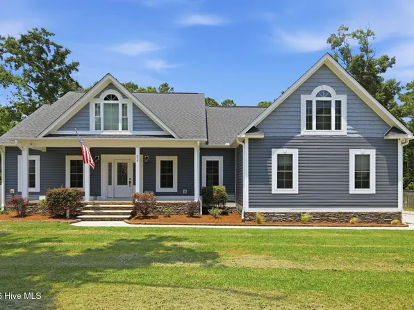219 White Oak Bluff Road, Stella, NC 28582
