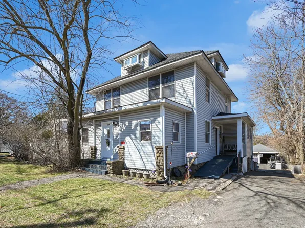 101 W Washington Avenue, Pearl River, NY 10965