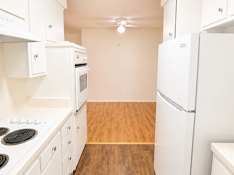 4300 Colfax Ave — Photo 7