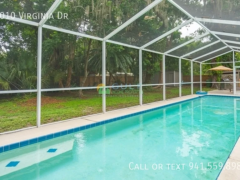 1010 Virginia Dr — Photo 32