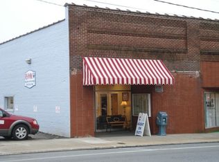 110 E Raleigh St, Siler City, NC 27344
