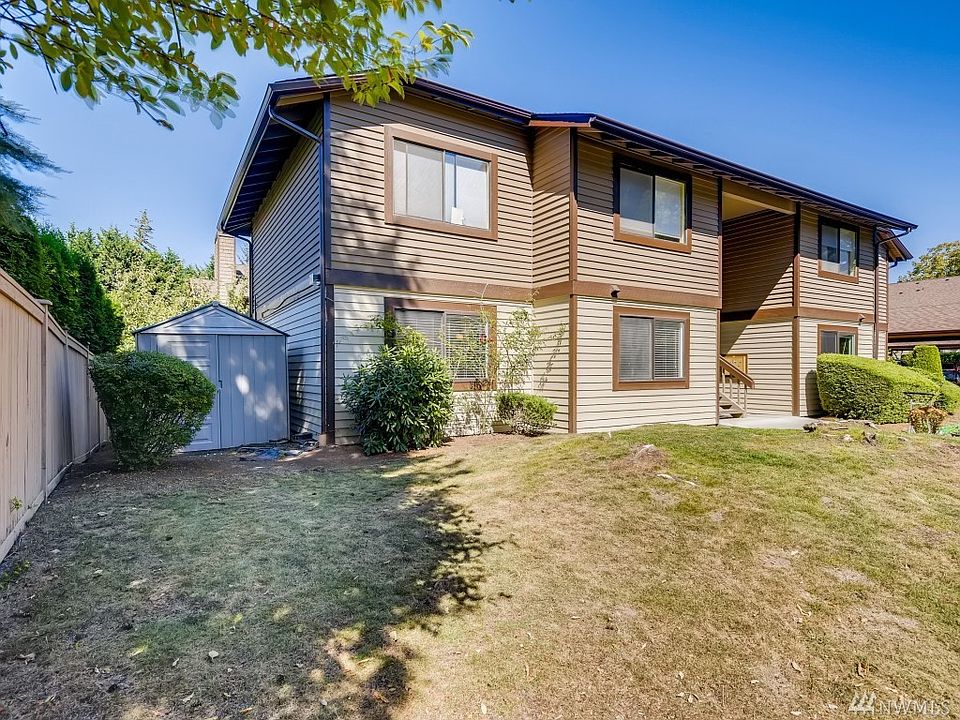 1st image of 727 143rd Ave NE #23