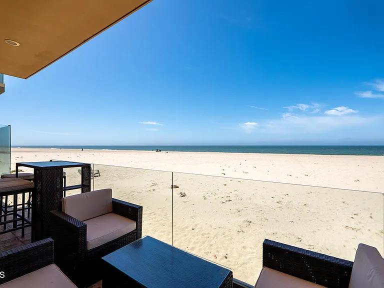 791 Mandalay Beach Rd — Photo 42