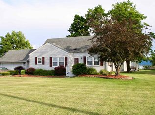 8834 Hoffman Rd, Fort Wayne, IN 46816