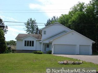 12225 Sunset Trl, Minneapolis, MN 55441