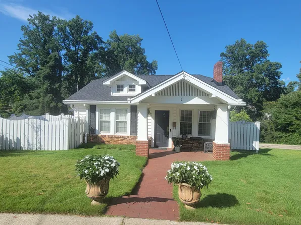 2 Russell Ave, Greenville, SC 29609