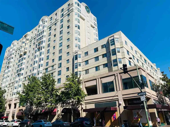 988 Franklin St APT 808, Oakland, CA 94607