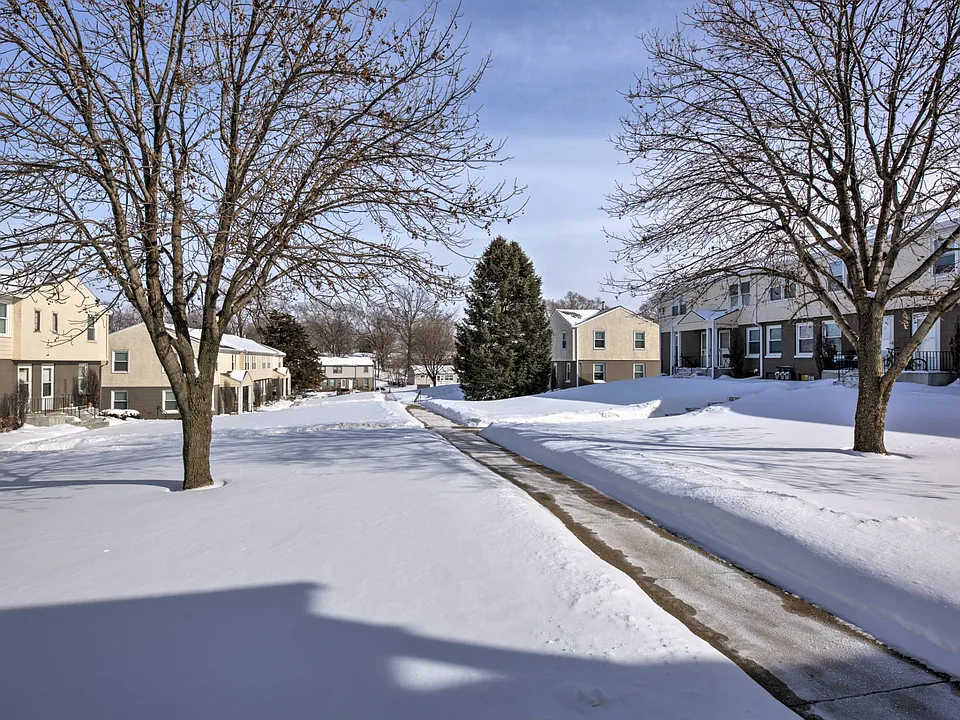 Colonial Park