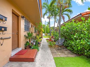 20 W 37th St, Hialeah, FL 33012