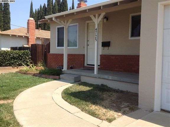 2nd image of 4725 Eisenhower Way