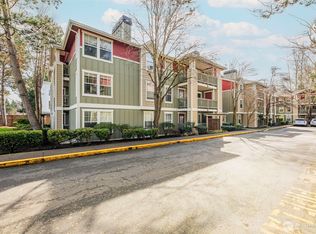 7711 NE 175th St UNIT F307, Kenmore, WA 98028