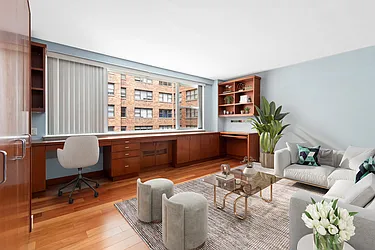 139 East 33rd Street