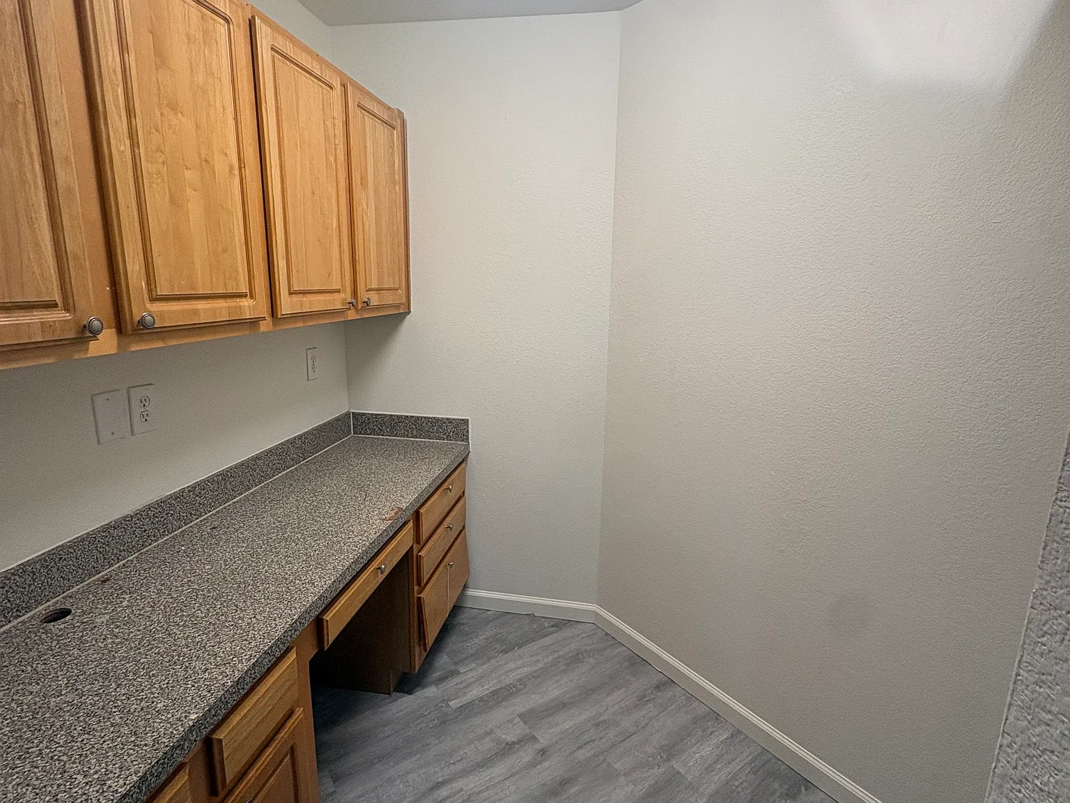 3 bed, 1600 sqft, $2,300 — Photo 4