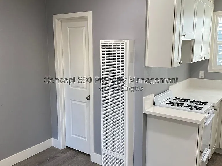 4154 North Business St #5 — Photo 12