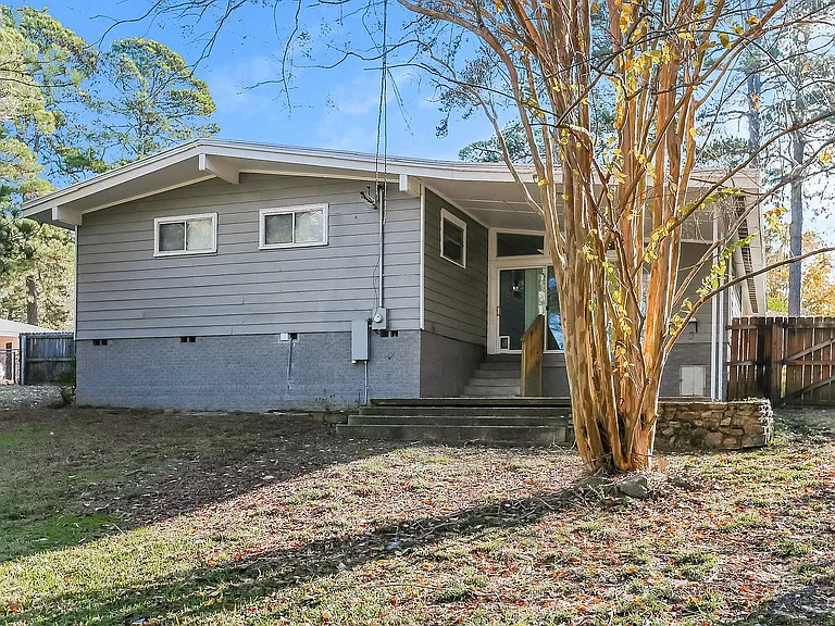 14 Barbara Cir — Photo 12