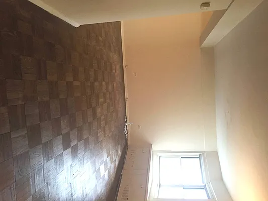 Rented by Pergolotti Realty | media 8