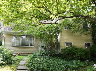 52 Oak Ridge St, Greenwich, CT 06830