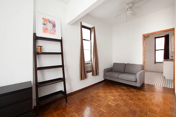 Rented by R New York | media 1