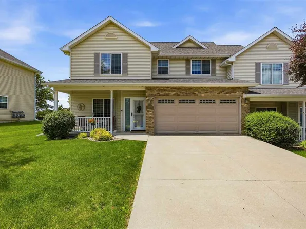1459 Burr Dr, North Liberty, IA 52317