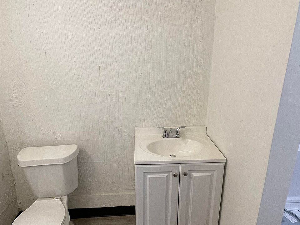 208 Adamson Sq UNIT D, Carrollton, GA 30117 Zillow