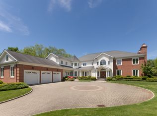 2 Knightsbridge Manor Rd, Purchase, NY 10577