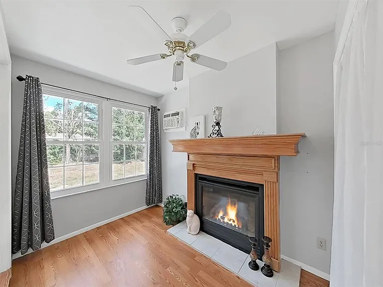 878 Rustic Oaks Dr — Photo 5