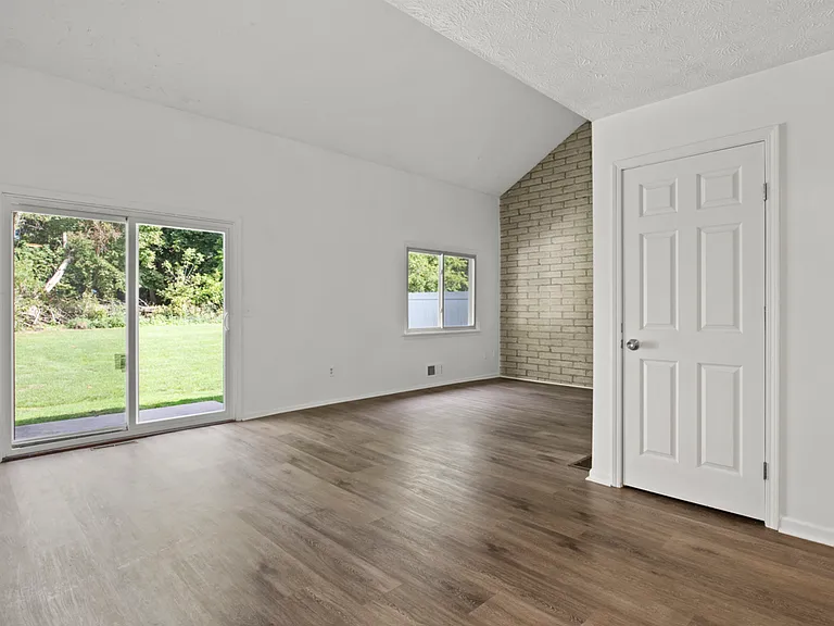Terrace Villas Townhomes — Photo 30