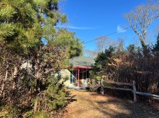 67 Hudson Ave, Oak Bluffs, MA 02557