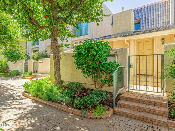 22239 Erwin St, Los Angeles, CA 91367