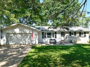 1709 S 11th Avenue, Ozark, MO 65721