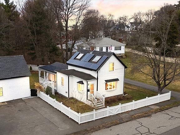 2nd image of 18 Sherman Pl