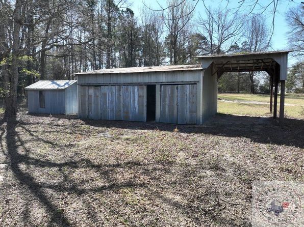 4527 State Highway 43, Bivins, TX 75555