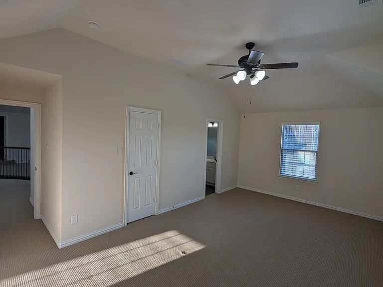 12461 Bridgeport Dr — Photo 40