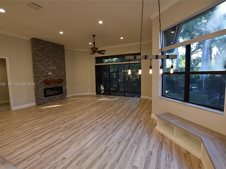 10086 Noceto Way — Photo 31