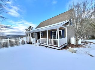 6 Hilltop Ln, Prospect, ME 04981