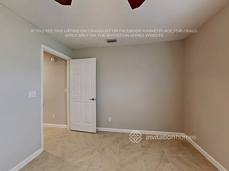 150 SW Milburn Cir — Photo 12