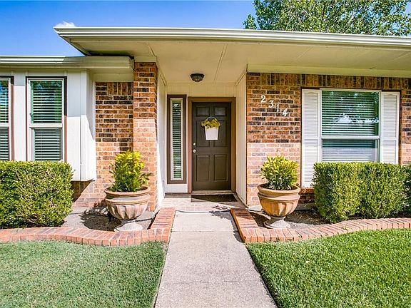 3rd image of 2314 Kimberly Dr