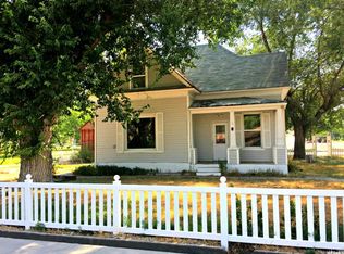 8 N Main St, Hinckley, UT 84635