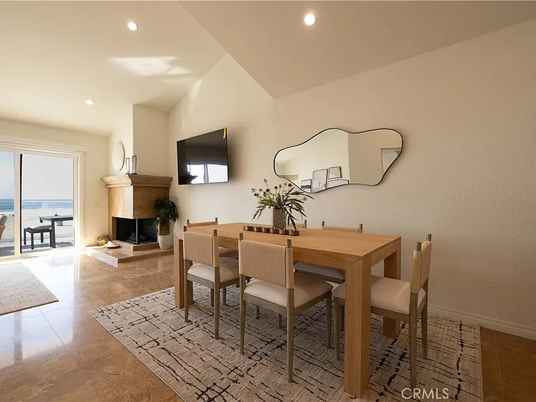 3012 W Oceanfront — Photo 17