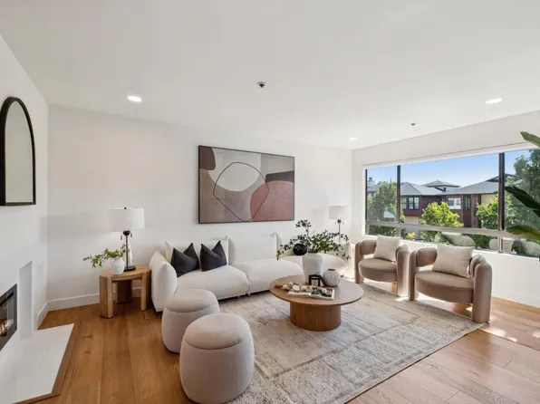 410 Sheridan Ave APT 330, Palo Alto, CA 94306