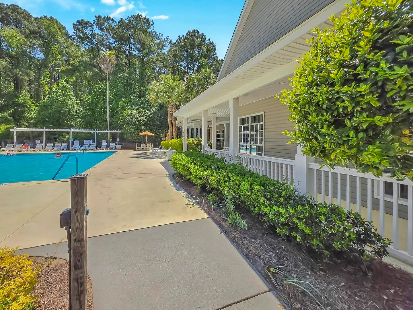1 bed, 1.0 bath, 693 sqft, $1,250 — Photo 4