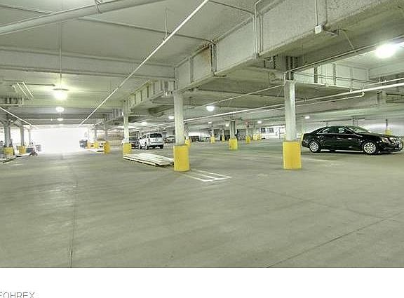 5th image of 16800 Van Aken Blvd APT 211