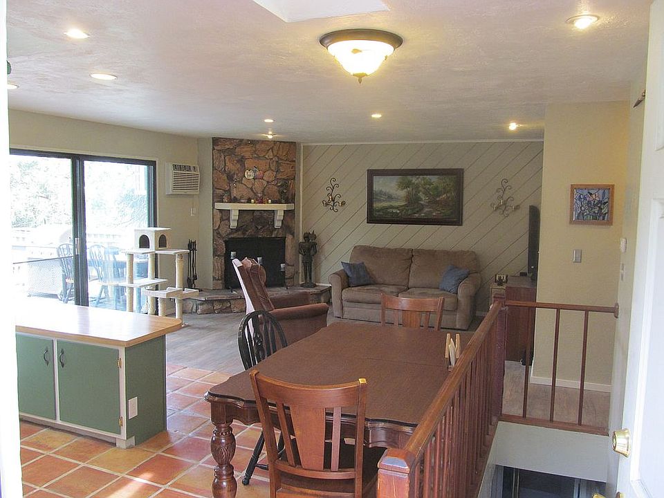 1st image of 23766 Scenic Dr