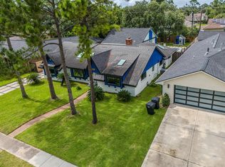 6518 Kury Ln, Houston, TX 77008