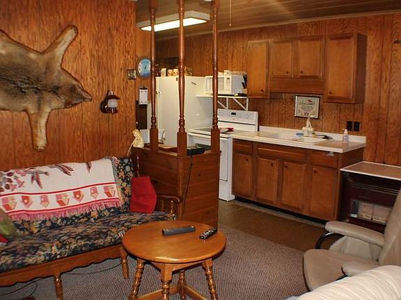 5th image of 1921 Duck Lake Dr