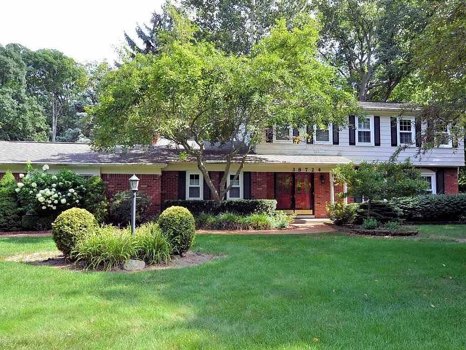 1st image of 38724 Byriver Dr