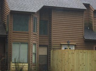 9-9B Merion Dr, Eufaula, AL 36027